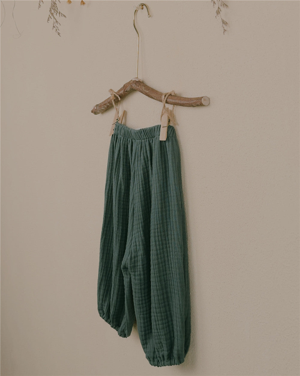 12M–6Y Loose Cotton Pants for Kids – Comfy Fit with Gathered Hem