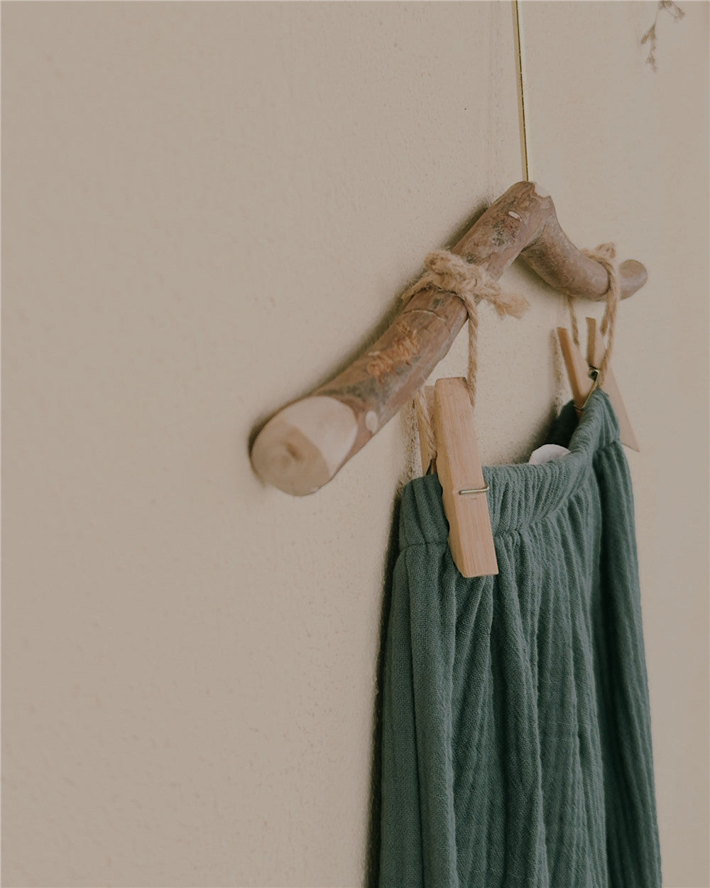 12M–6Y Loose Cotton Pants for Kids – Comfy Fit with Gathered Hem