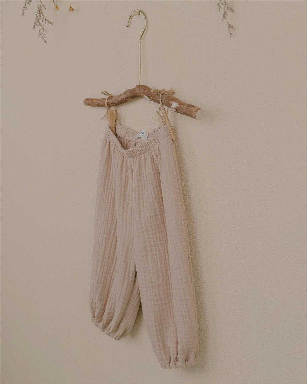 12M–6Y Loose Cotton Pants for Kids – Comfy Fit with Gathered Hem