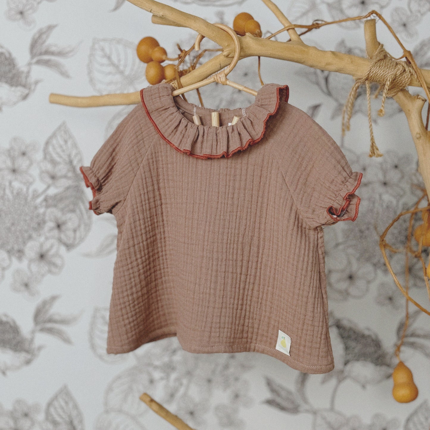 9M–6Y Ruffle Collar Gauze Top | Short & Long Sleeve Options | Customizable Hem Color