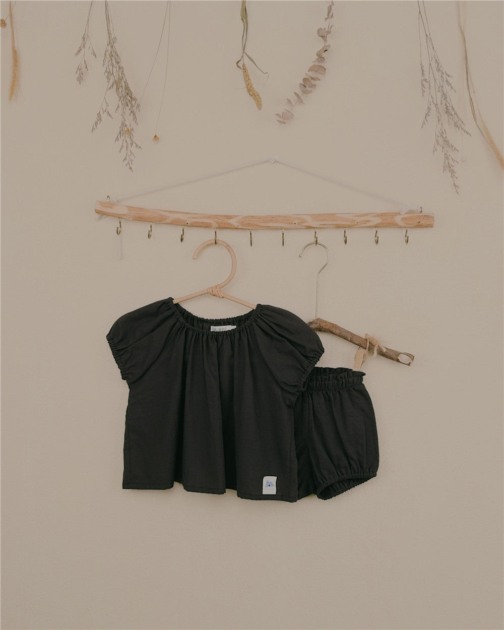 9M–6Y Deep Charcoal Cotton Summer Set | Lightweight Loose-fit Outfit