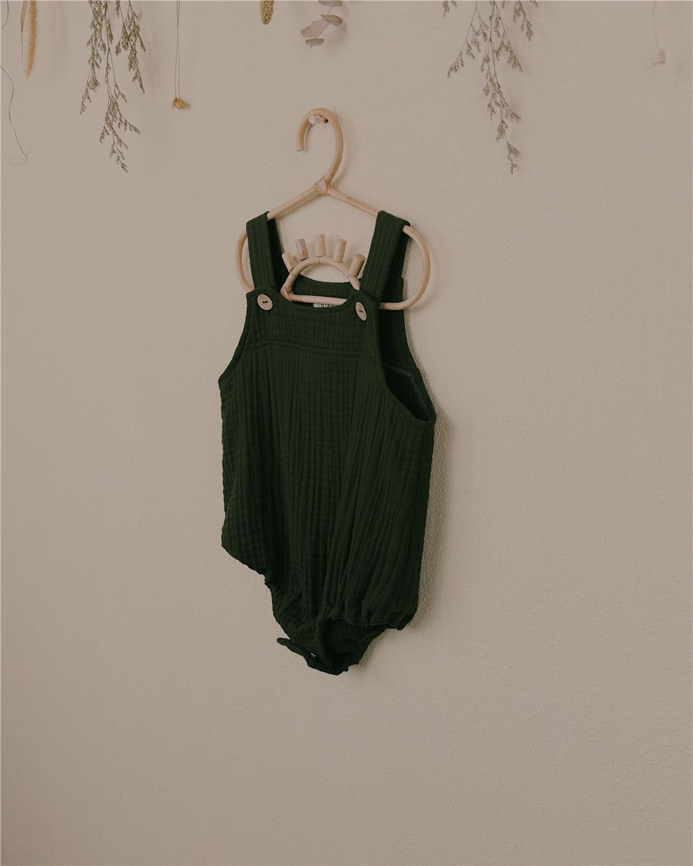 6M–3Y Cotton Gauze Baby Romper | Adjustable Straps & Easy Snap Closure for Diaper Changes