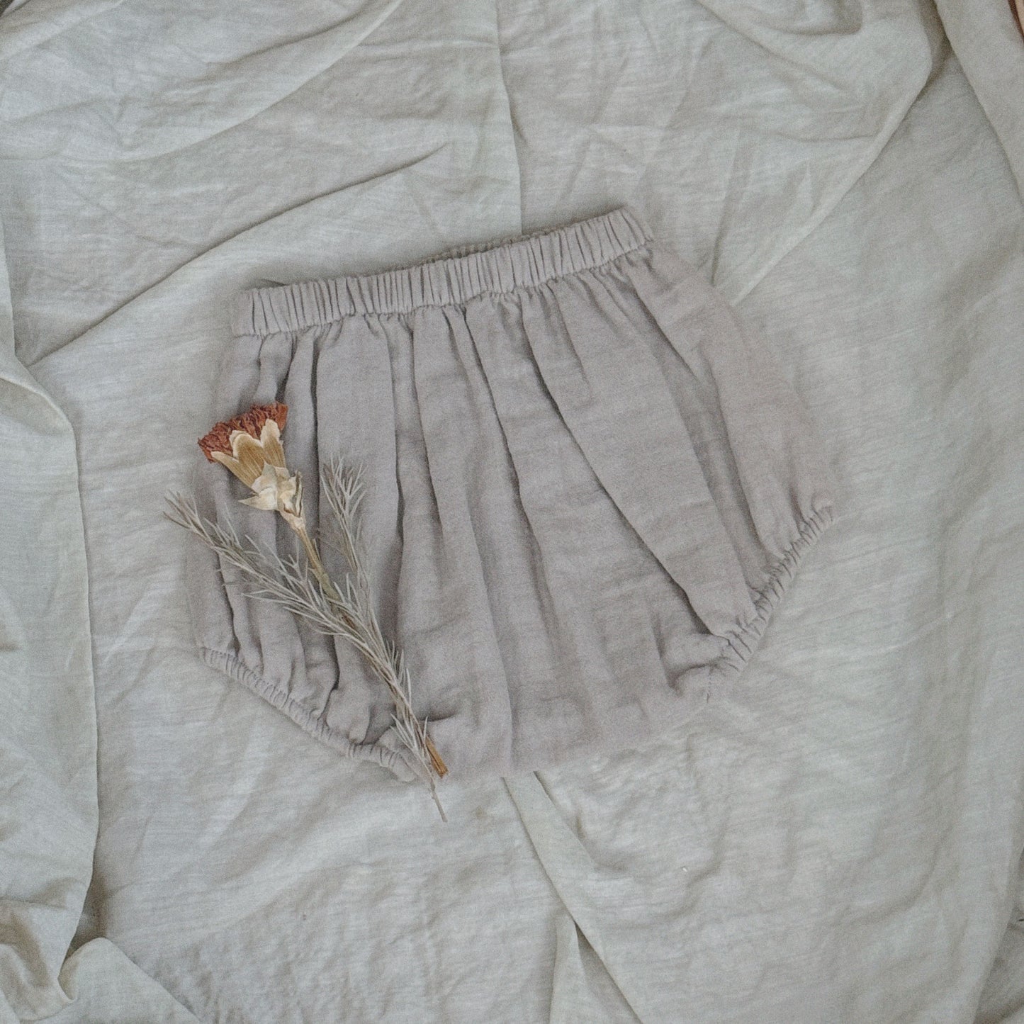 6M–3Y Cotton Gauze Bloomers | Soft, Airy, Everyday Baby Shorts