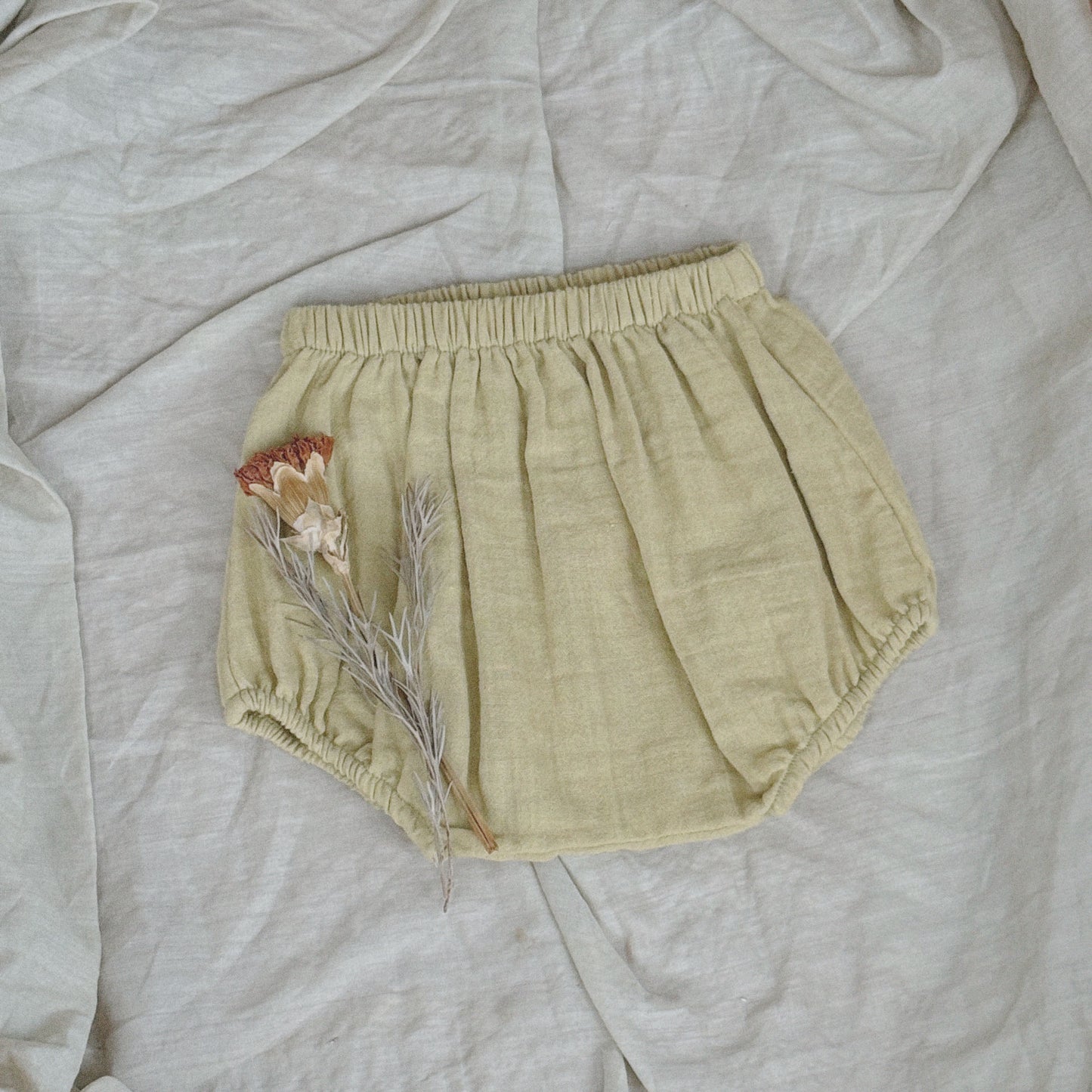 6M–3Y Cotton Gauze Bloomers | Soft, Airy, Everyday Baby Shorts