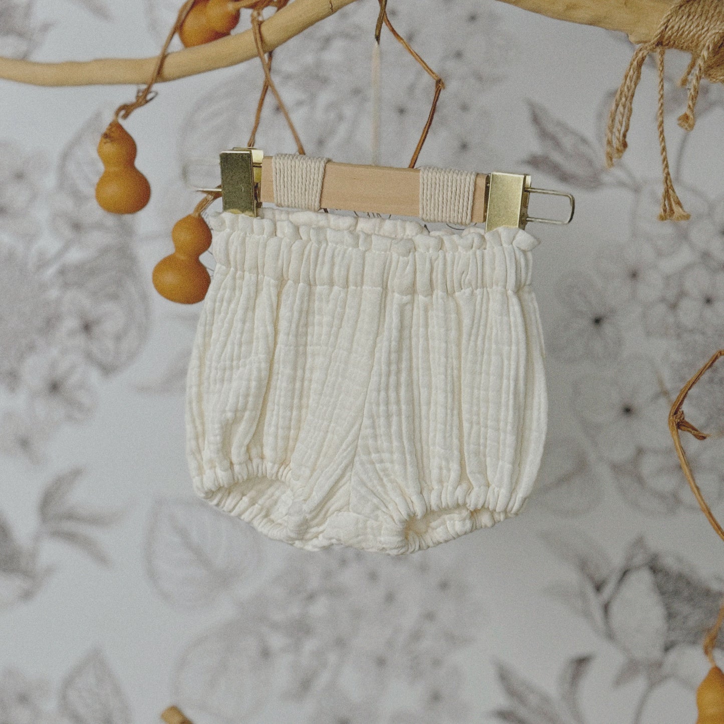 6M–6Y Ruffle Waist Cotton Gauze Bloomers | Soft Baby Girl Shorts