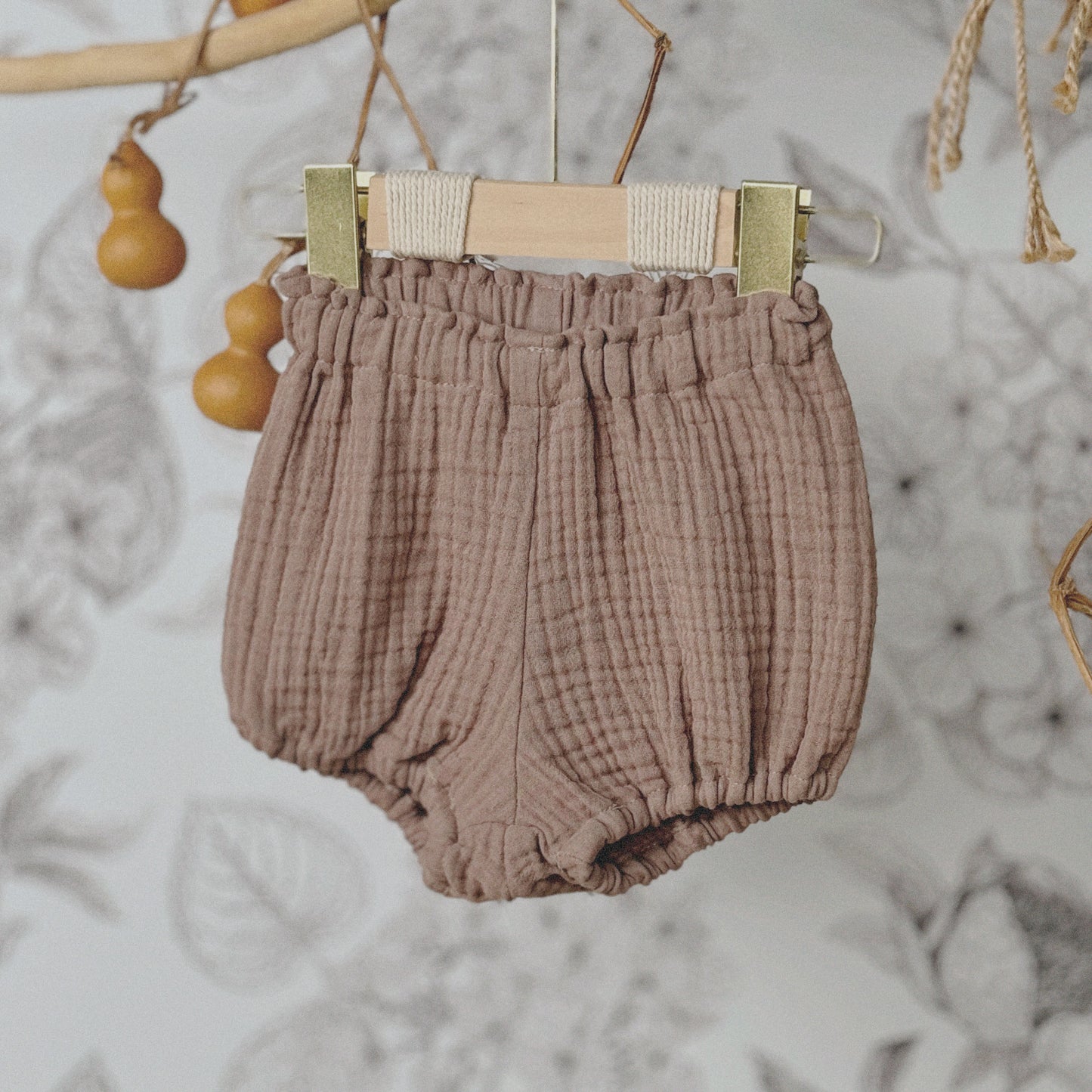 6M–6Y Ruffle Waist Cotton Gauze Bloomers | Soft Baby Girl Shorts